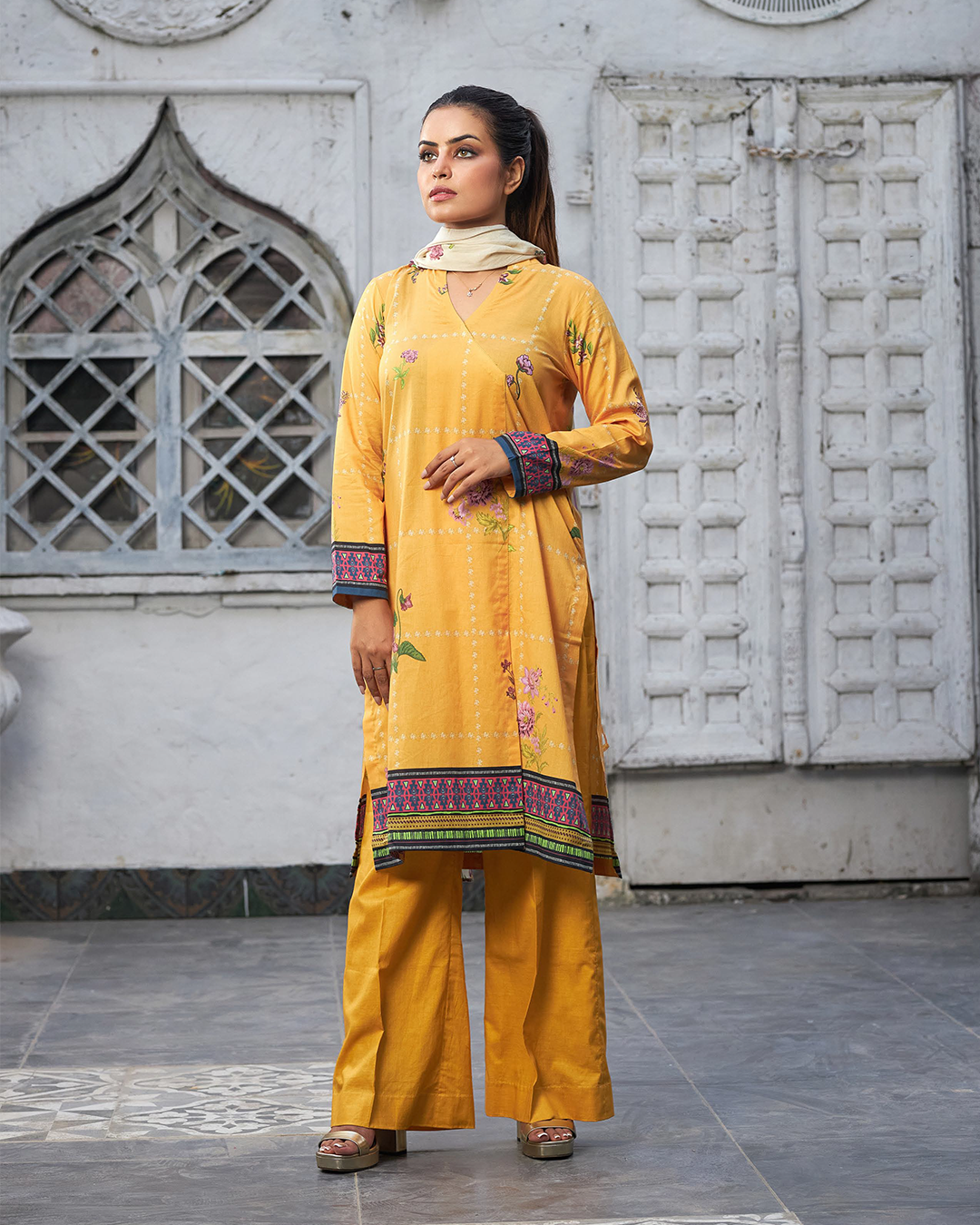 iT Fabric Store Yellow Digital Premium Cotton 3 Piece Suit